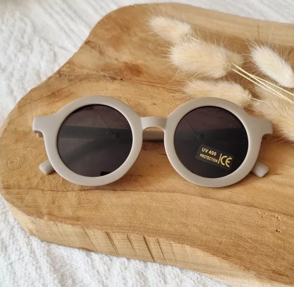 Lunettes de soleil bébé et enfant UV400 rondes - Taupe