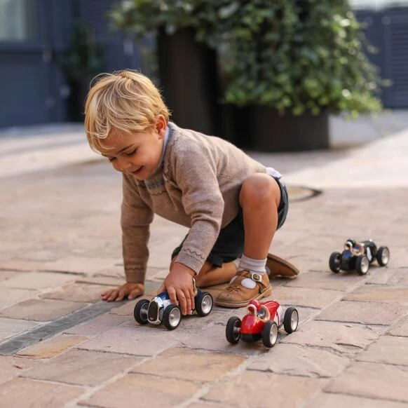 Petite voiture pour enfant Baghera